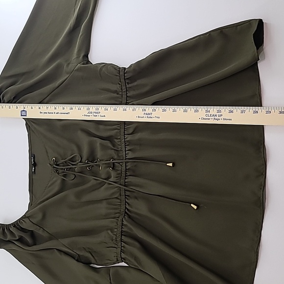 NEW GLORY Women's Green Peasant Blouse Lace Up Front with Bell Sleeves -Size 2X - Picture 10 of 12